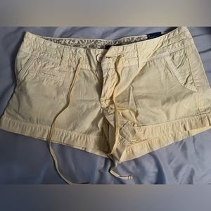 American Eagle pale yellow shorts size 2